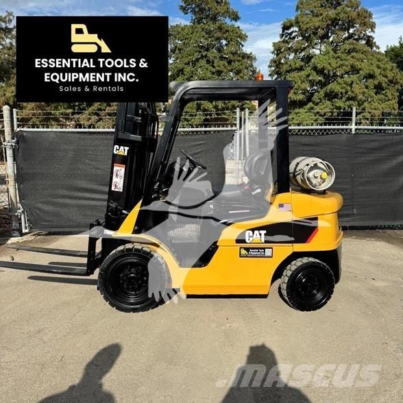 CAT P5000 Dyzeliniai krautuvai