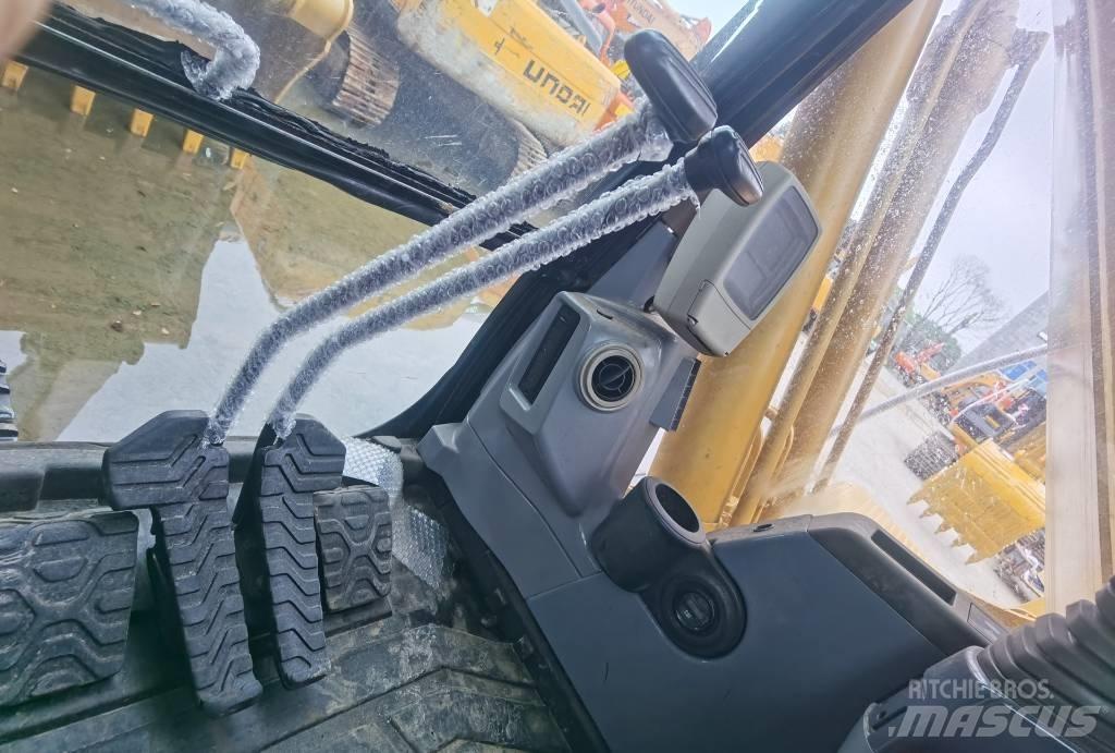 CAT 320 C L Vikšriniai ekskavatoriai