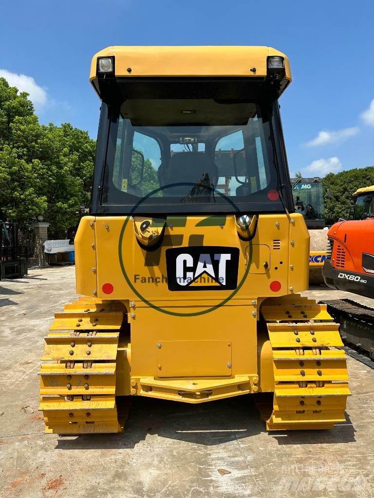 CAT D 5 K Vikšriniai buldozeriai