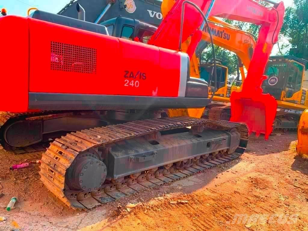 Hitachi Zaxis 240 Vikšriniai ekskavatoriai
