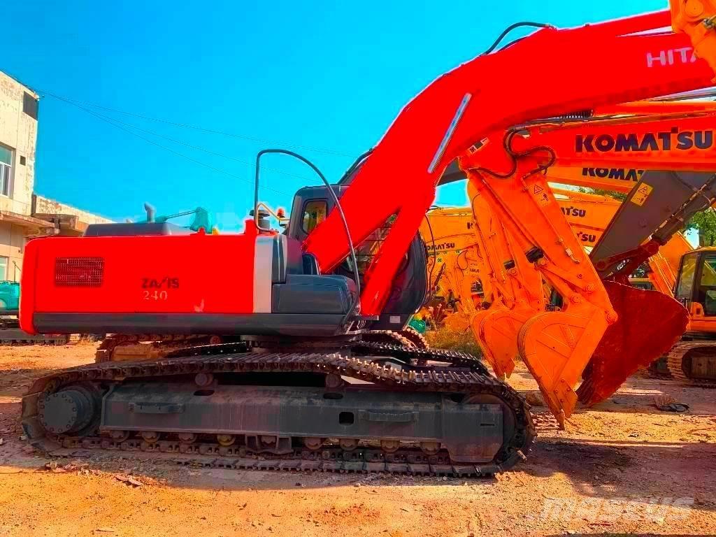 Hitachi Zaxis 240 Vikšriniai ekskavatoriai