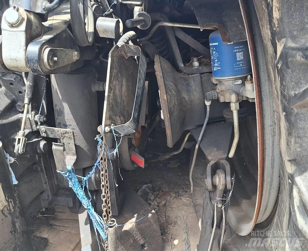 New Holland T 7.270 Traktoriai