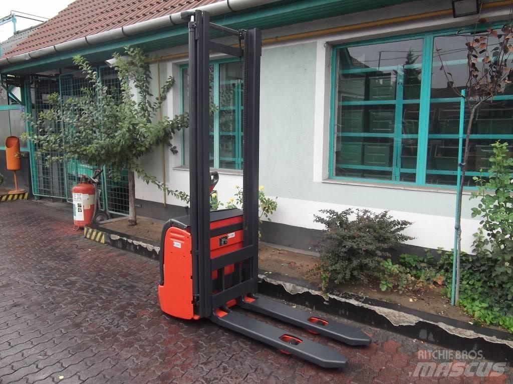 Linde L12 /379/ V-2097 Savaeigiai rietuvai