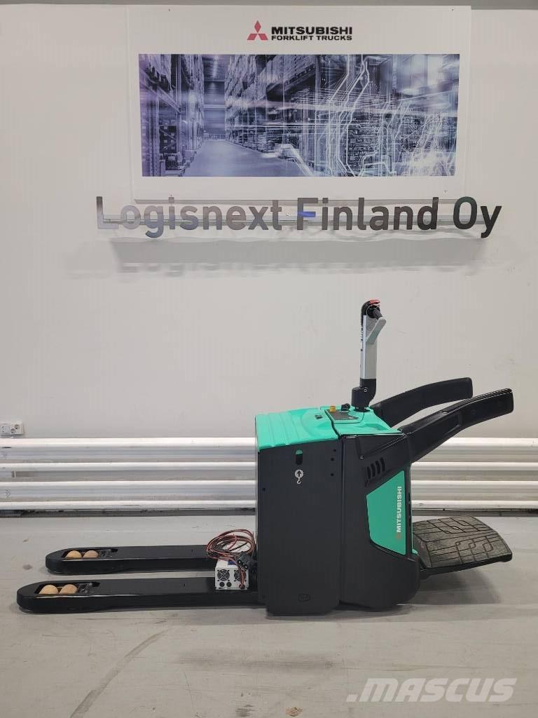 Mitsubishi PBV 20 N2 Žemų aukščių keltuvai su platforma