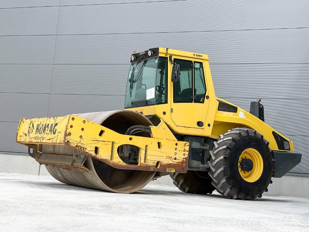 Bomag BW 216 DH-4i Vieno būgno volai