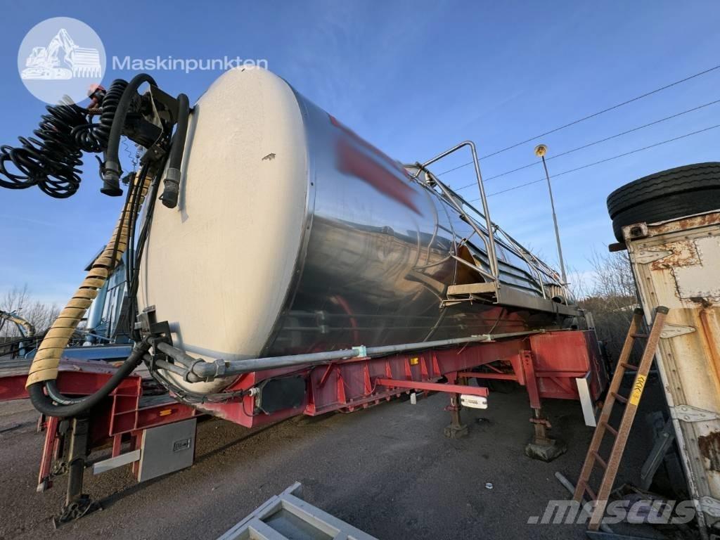 Wedholms DK 345-16 Cisternos puspriekabės
