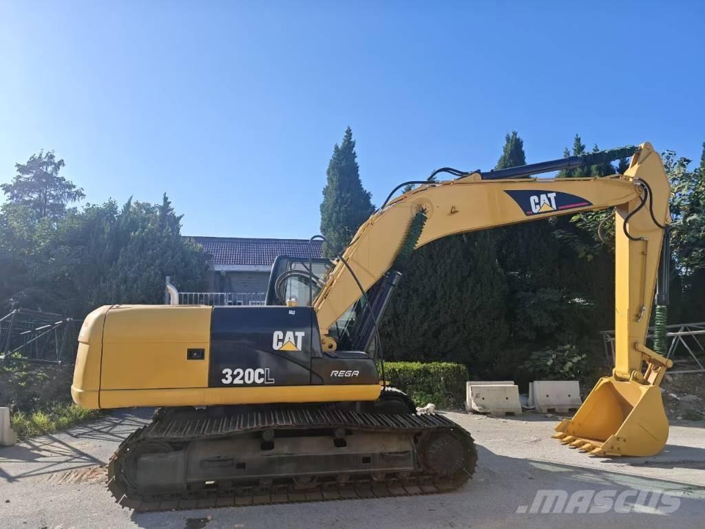 CAT 320 Vikšriniai ekskavatoriai