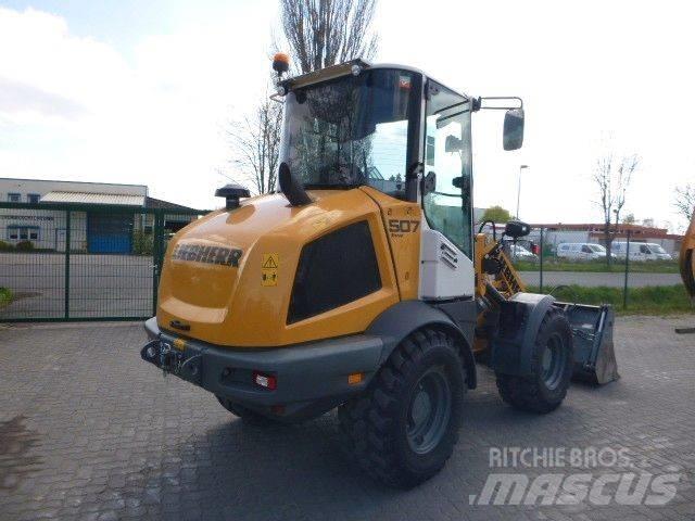 Liebherr L 507 Naudoti ratiniai krautuvai
