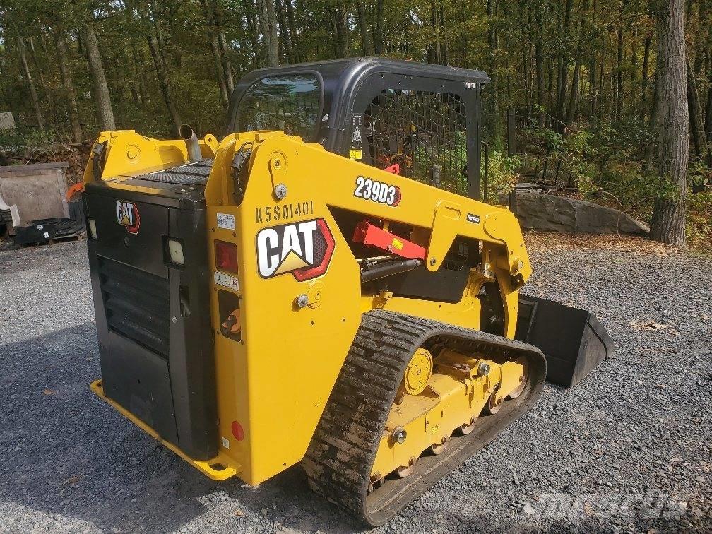 CAT 239 D Krautuvai su šoniniu pasukimu