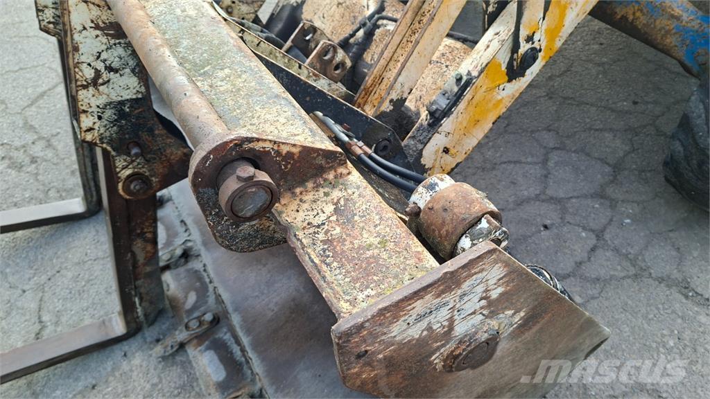 JCB 3CX 4X4 Statyba - Kita