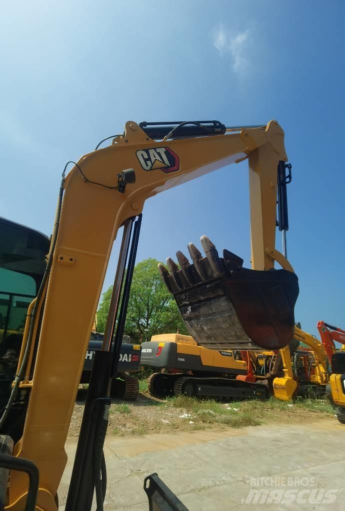 CAT 306E2 Vikšriniai ekskavatoriai