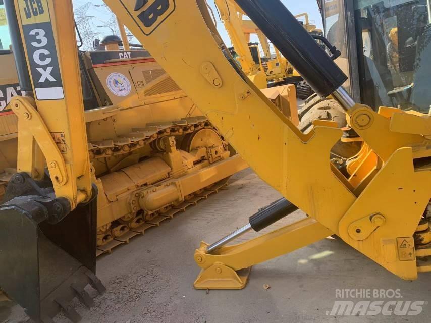 JCB 3 CX Naudoti ratiniai krautuvai