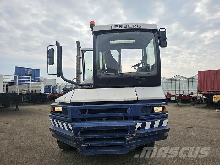 Terberg RT 282 | 4X4 | Naudoti terminalų vilkikai