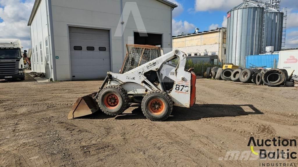 Bobcat 873 Krautuvai su šoniniu pasukimu
