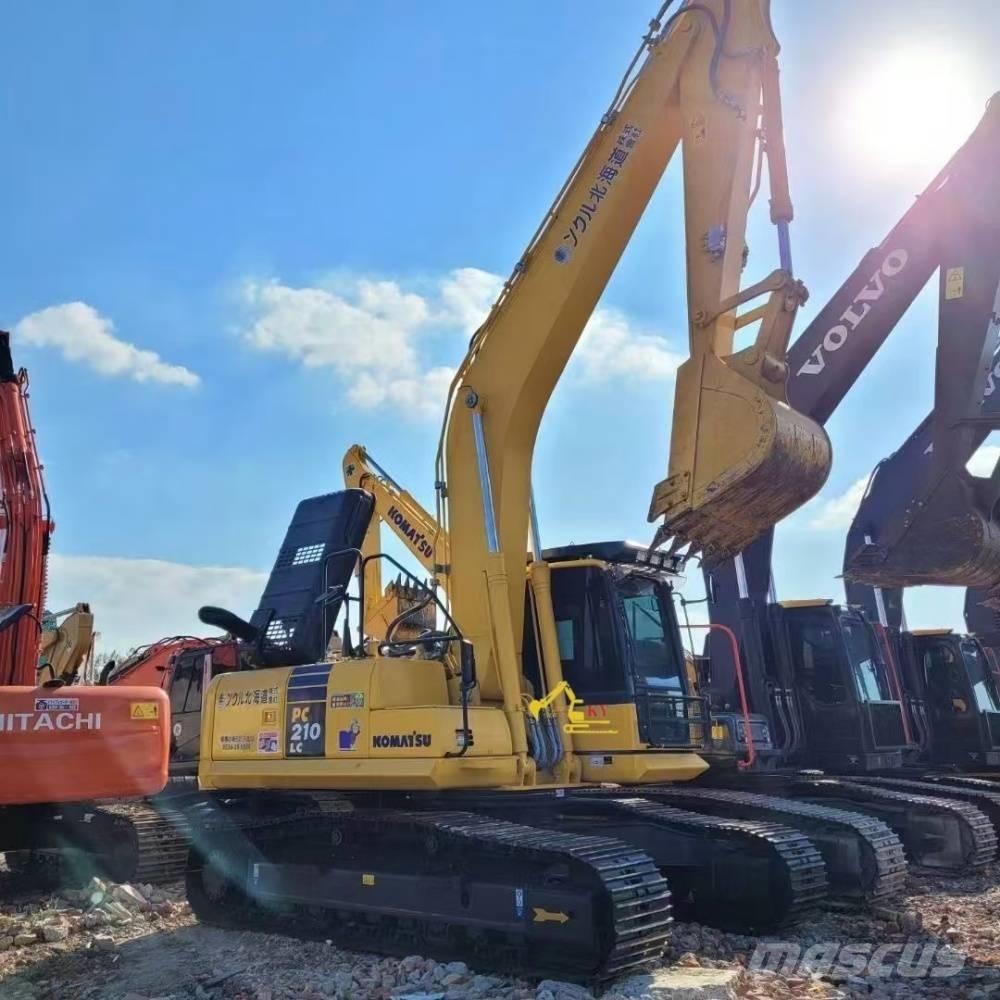 Komatsu PC 210-8 Vikšriniai ekskavatoriai