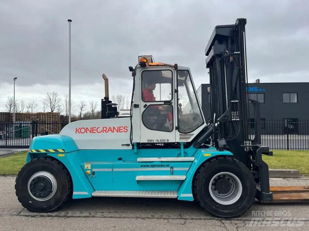 SMV 16-600B Dyzeliniai krautuvai