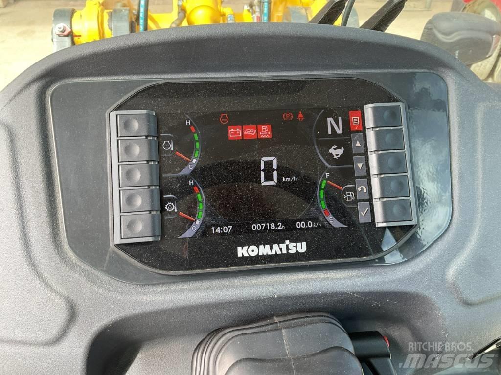 Komatsu WA80M-8 Naudoti ratiniai krautuvai