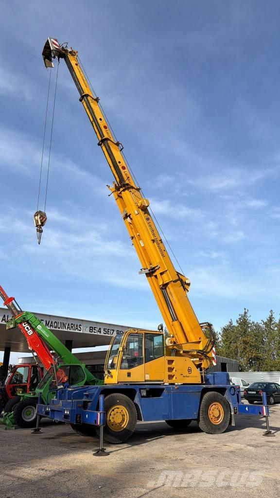  GRUA DEMAG 25T Neapdoroto reljefo kranai