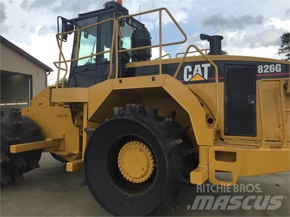 CAT 826G Atliekų presai