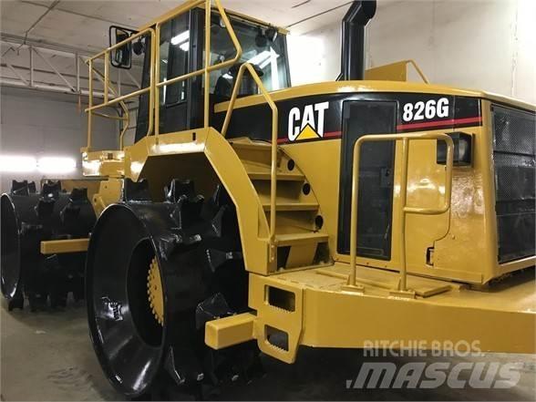 CAT 826G Atliekų presai