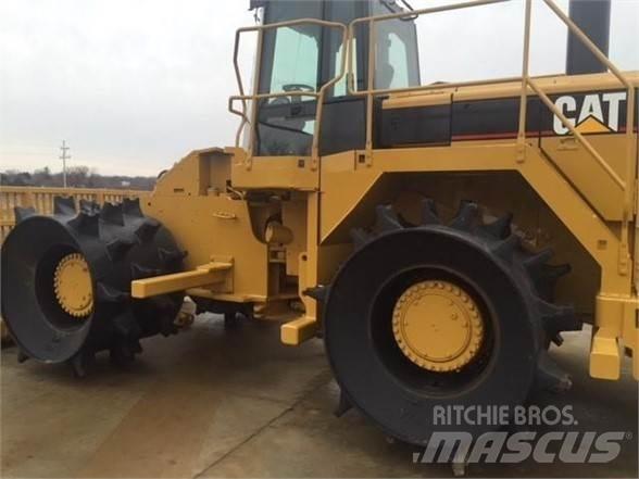 CAT 826G II Atliekų presai