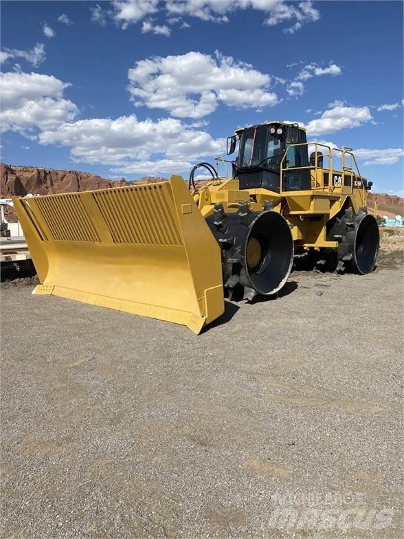 CAT 836H Atliekų presai