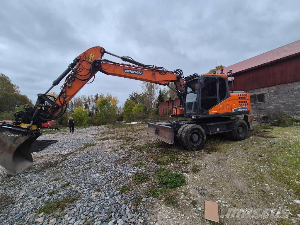 Doosan DX 170 W Ratiniai ekskavatoriai