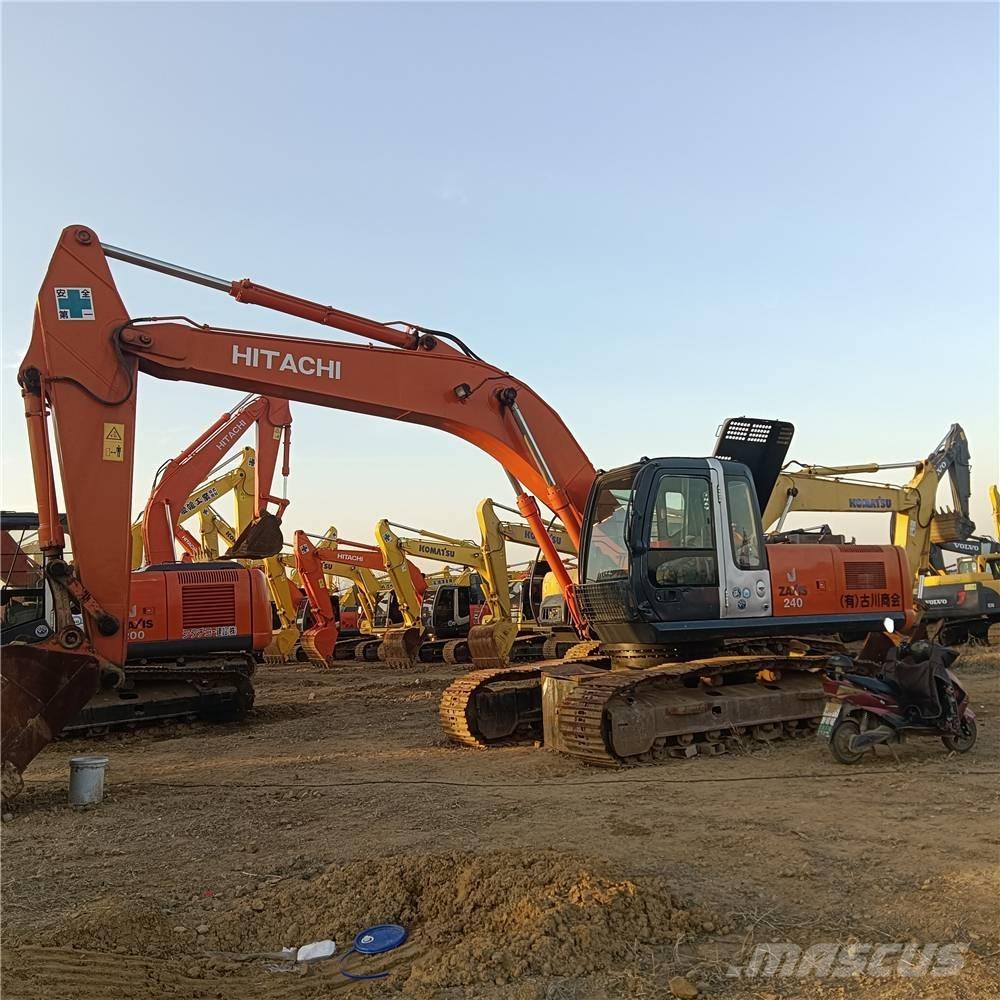 Hitachi ZX240 Vikšriniai ekskavatoriai