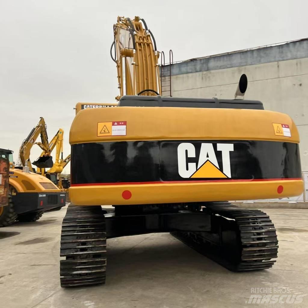 CAT 330 C Vikšriniai ekskavatoriai