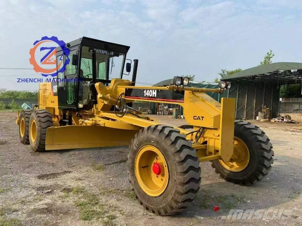 CAT 140 H Greideriai