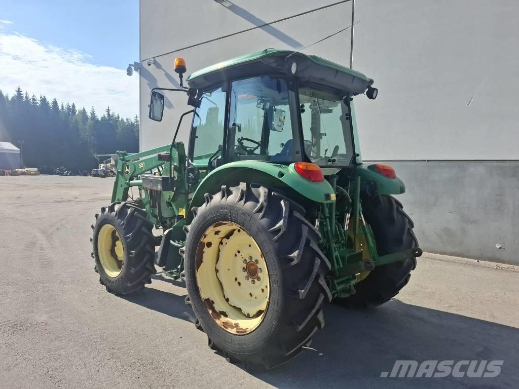 John Deere 5820 Traktoriai