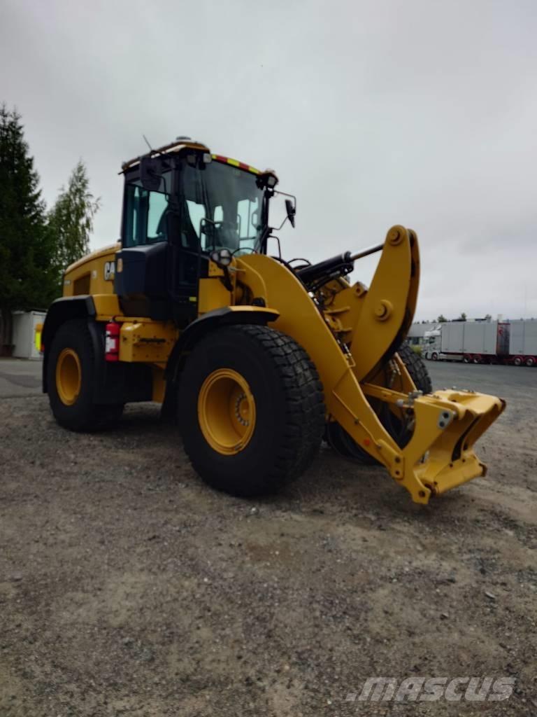 CAT 926M Naudoti ratiniai krautuvai