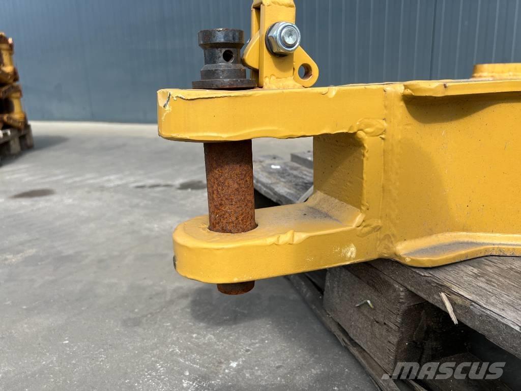 CAT D6R / D6T Zugmaul Kiti naudoti statybos komponentai