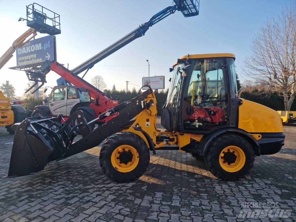 JCB 406 B Naudoti ratiniai krautuvai