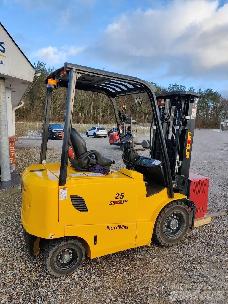 GS Lift FB25 Elektriniai šakiniai krautuvai