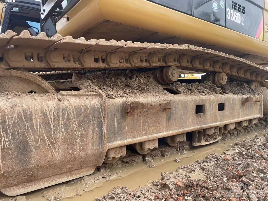 CAT 336 D L Aukštuminiai ekskavatoriai