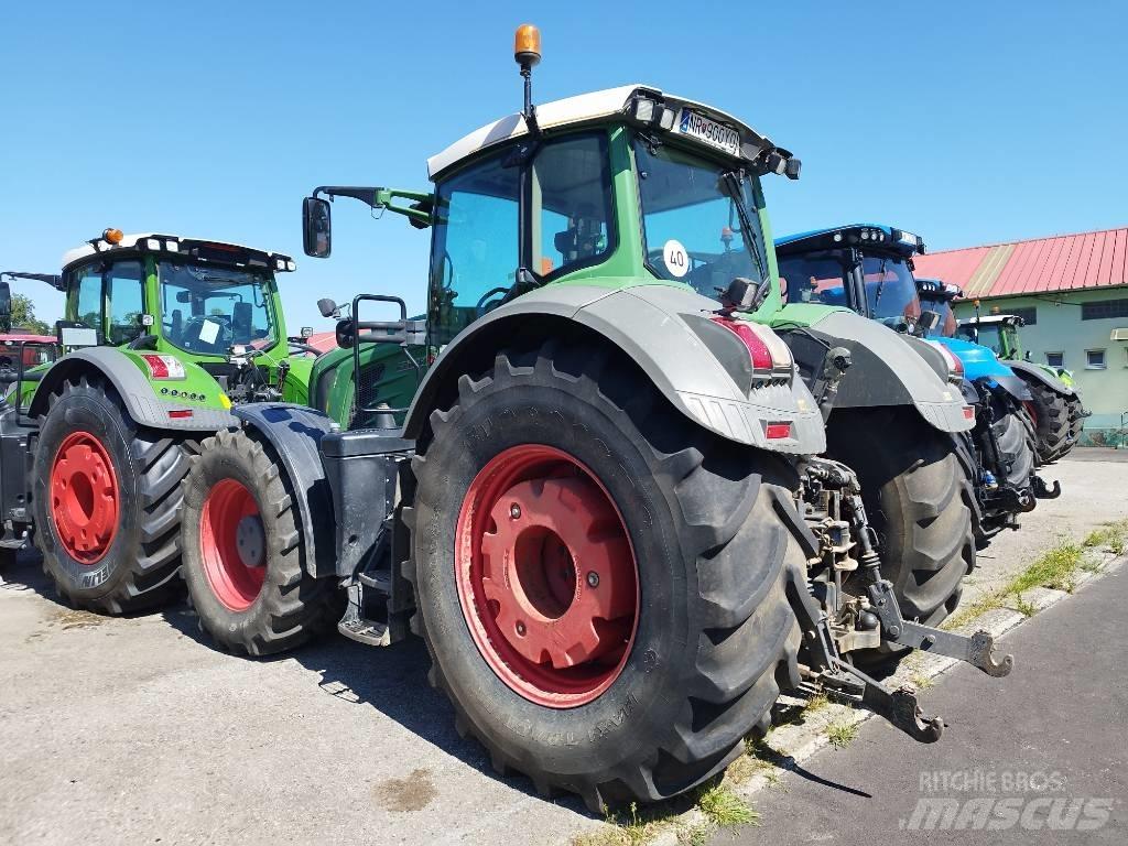 Fendt 933 Vario Traktoriai