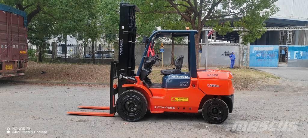 Toyota FD 50 Dyzeliniai krautuvai