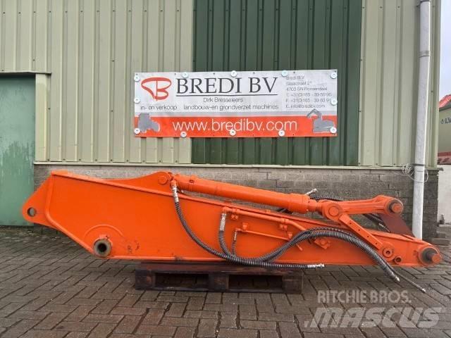 Hitachi ZX 135 Vikšriniai ekskavatoriai