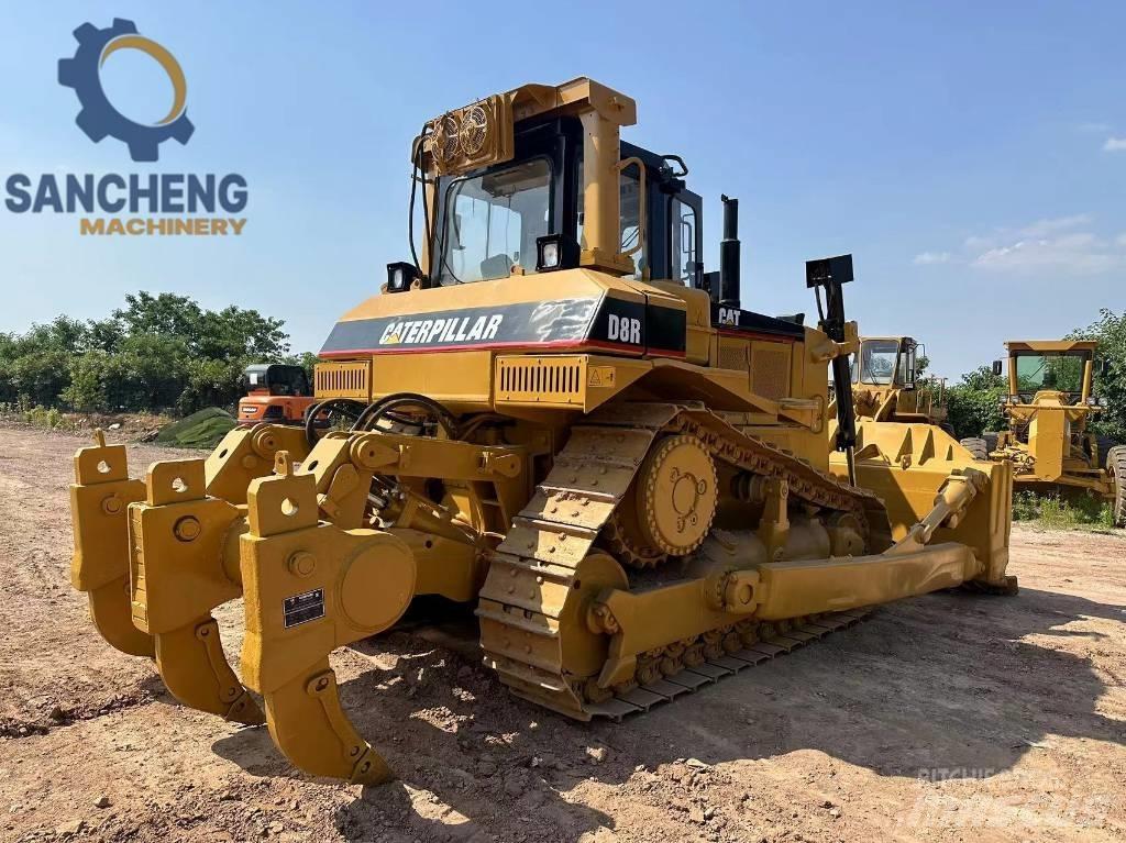 CAT D8R Vikšriniai buldozeriai