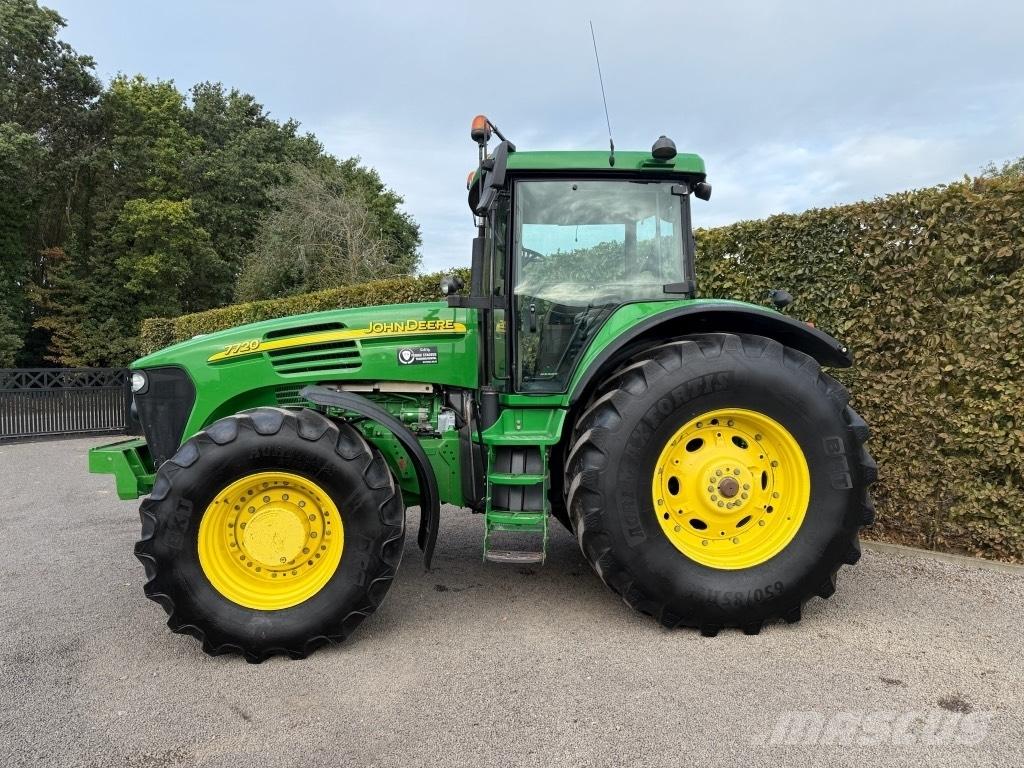 John Deere 7720 Traktoriai