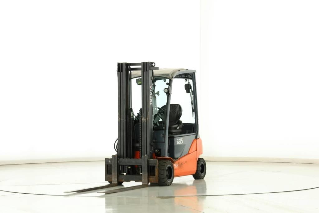 Toyota 8-FBM-20-T Elektriniai šakiniai krautuvai