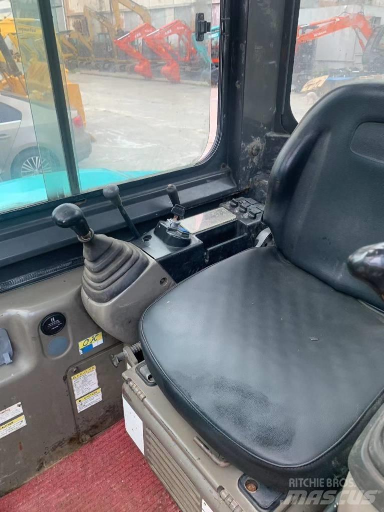 Kobelco 50 Vikšriniai ekskavatoriai