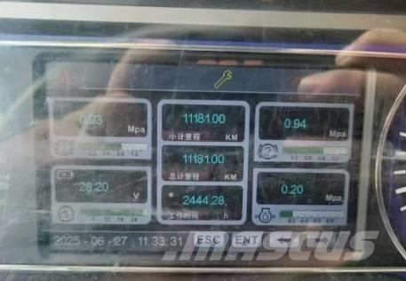 Sany STC1000C7-1 Visureigiai kranai