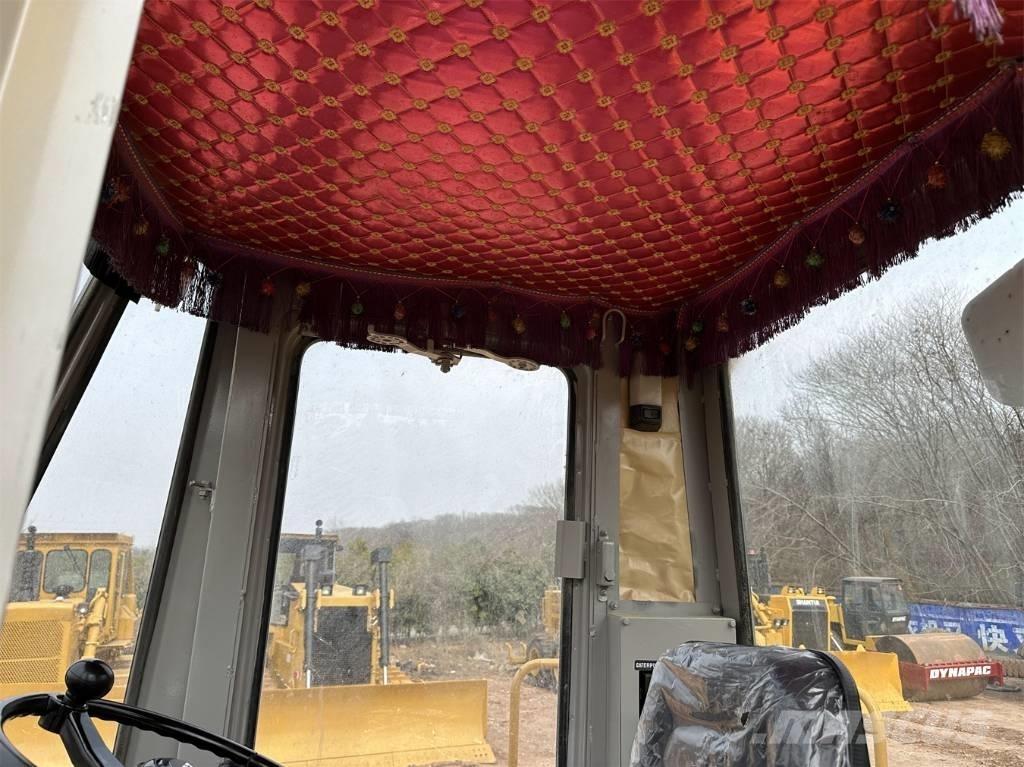CAT 966C Naudoti ratiniai krautuvai