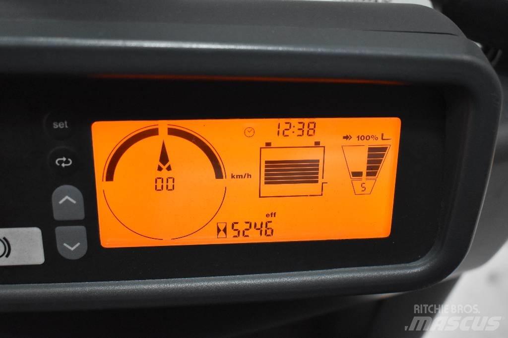 Jungheinrich EFG 320 Elektriniai šakiniai krautuvai