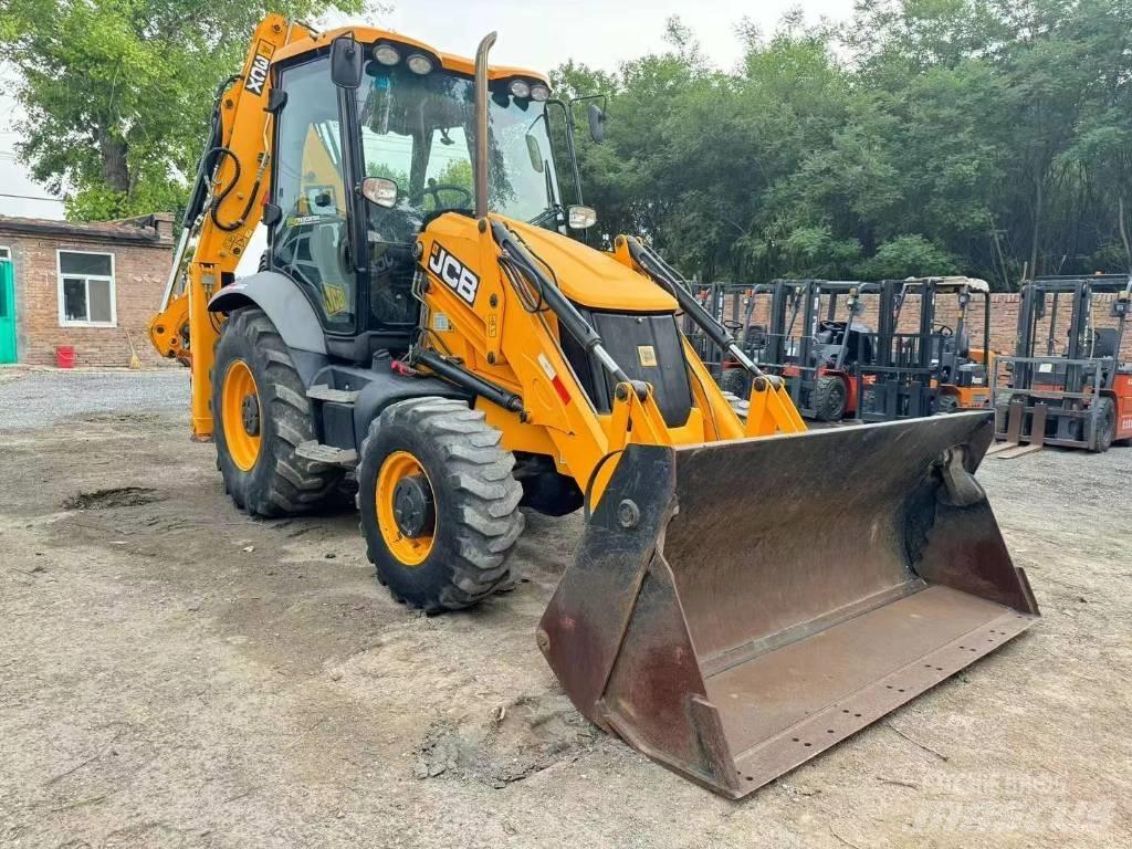 JCB 3 CX Ratiniai ekskavatoriai