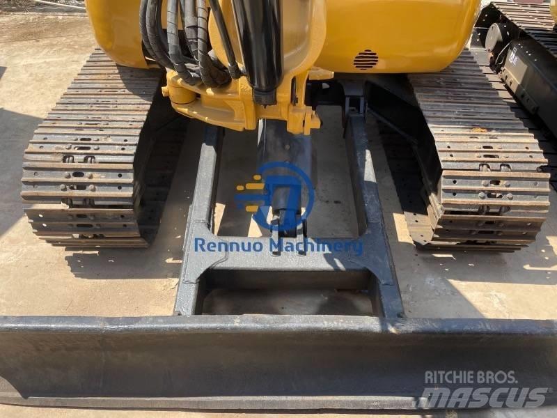 CAT 304 C CR Mini ekskavatoriai < 7 t