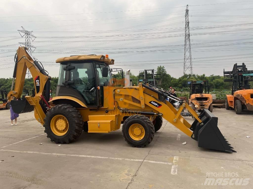 CAT 420 F Ekskavatoriniai krautuvai