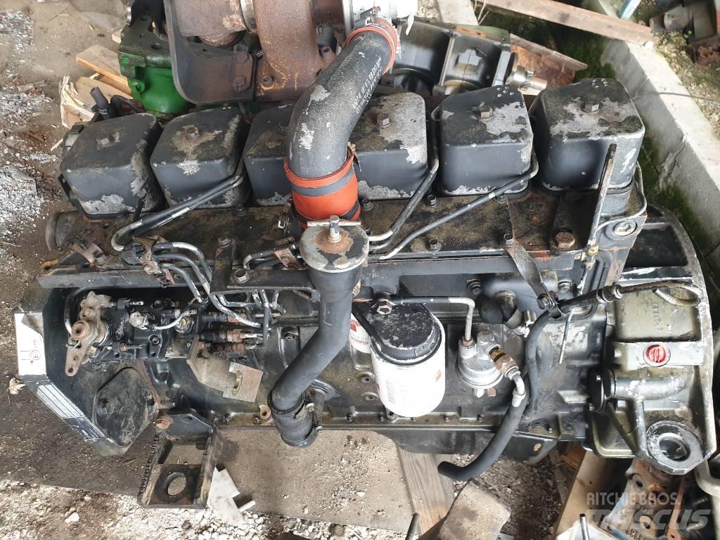 CASE 980 Vikšriniai ekskavatoriai